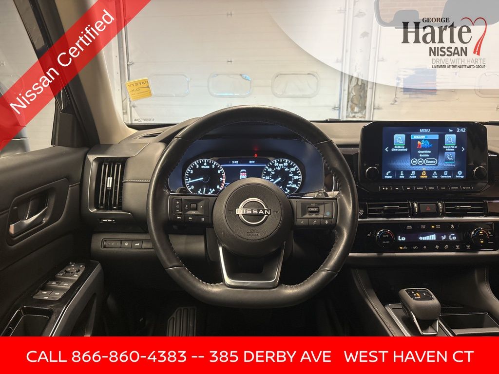 2023 Nissan Pathfinder SL photo 15