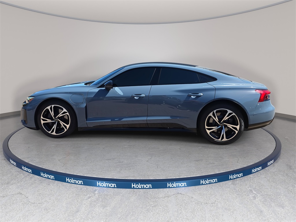 2023 Audi e-tron GT Prestige photo 6
