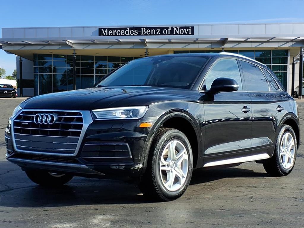 2018 Audi Q5 Premium's photo