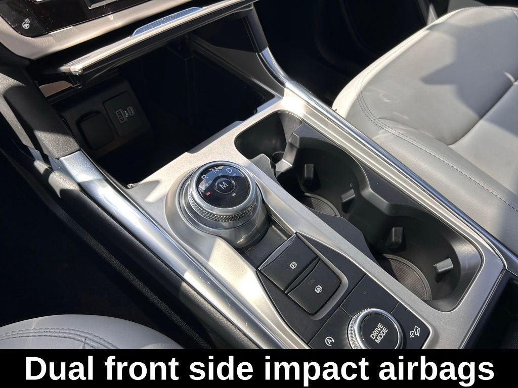 2021 Ford Explorer XLT photo 31