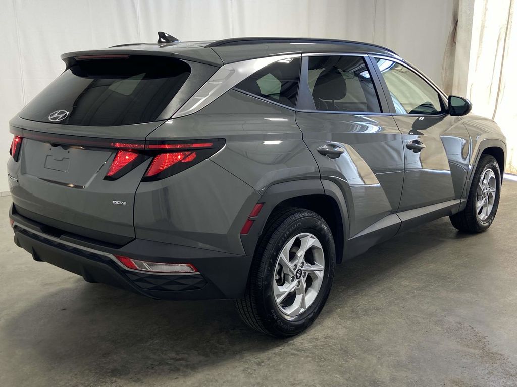 2024 Hyundai Tucson SEL photo 3