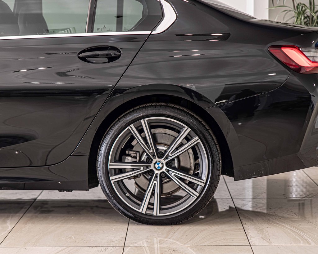 2024 BMW 330I - Image 7