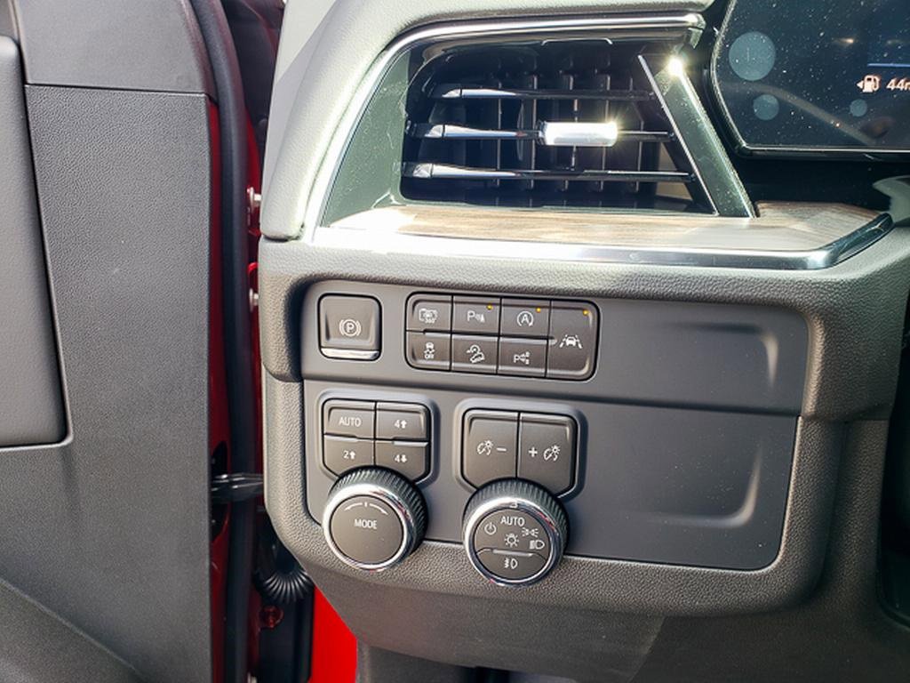 2026 Chevrolet Tahoe Z71 photo 13