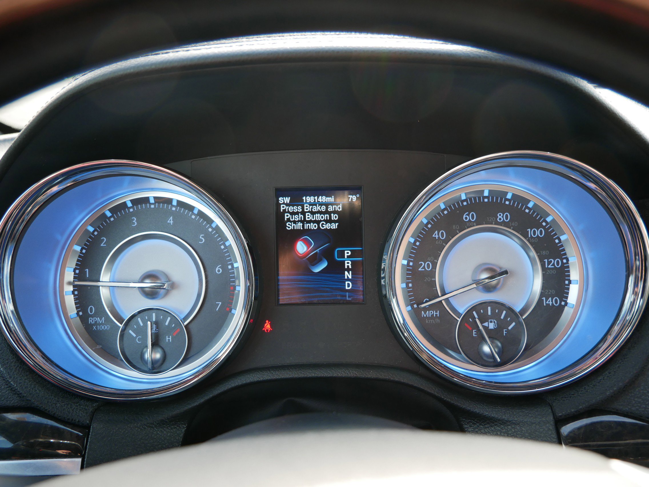 2013 Chrysler 300 photo 14