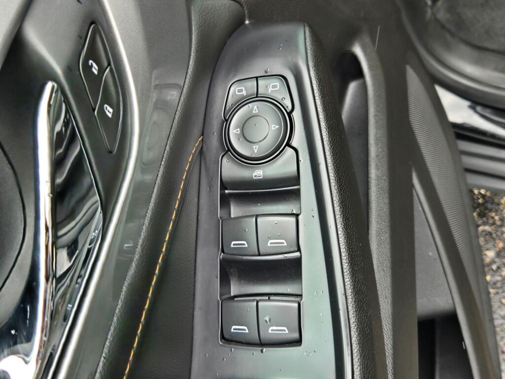 2021 Chevrolet Traverse LS photo 20
