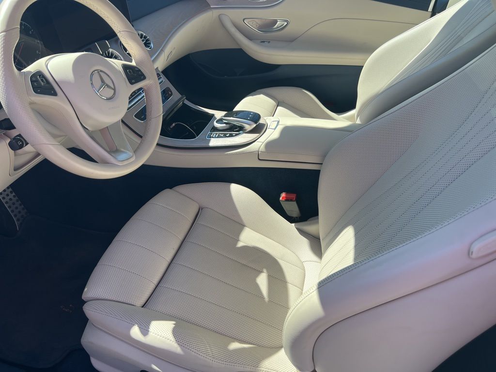 2018 Mercedes Benz E 400 photo 4