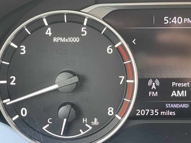 2023 Nissan Rogue SV photo 12