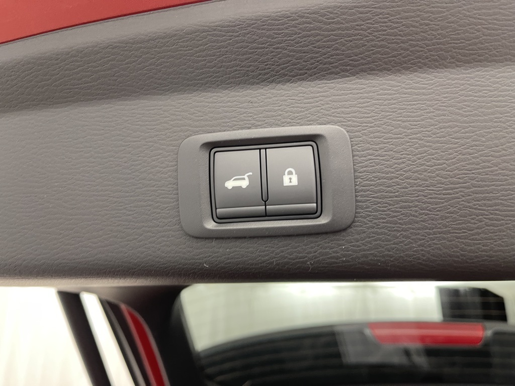 2025 Mitsubishi Outlander SE photo 29