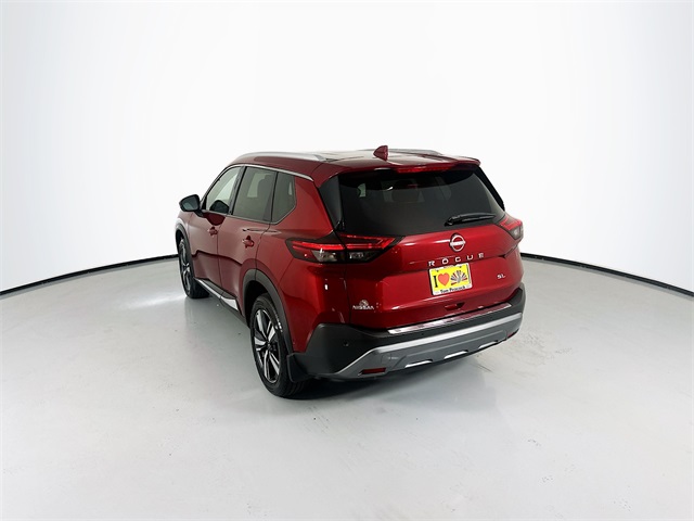 2023 Nissan Rogue SL photo 2