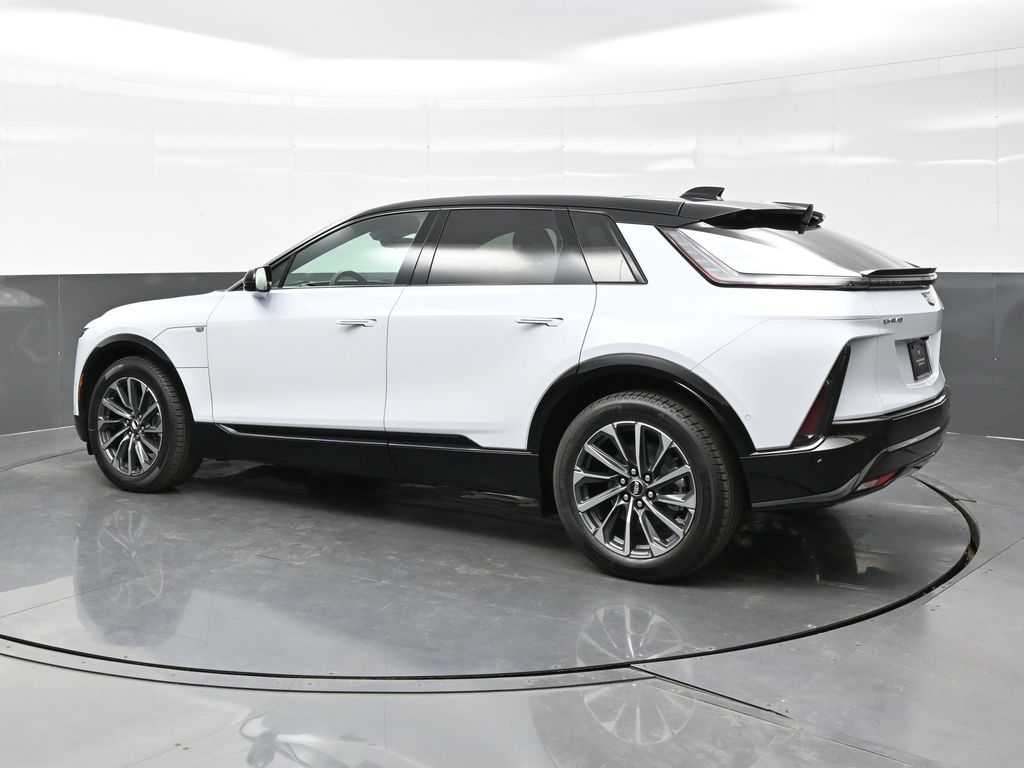 2026 Cadillac Lyriq Sport photo 3