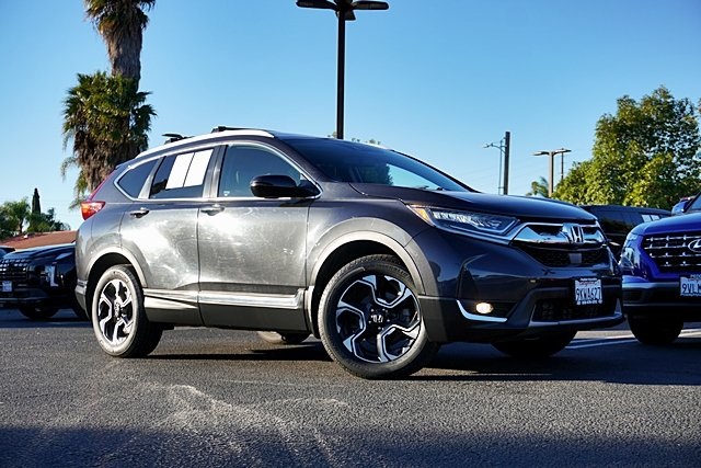 Used 2018 Black Honda Touring image 1