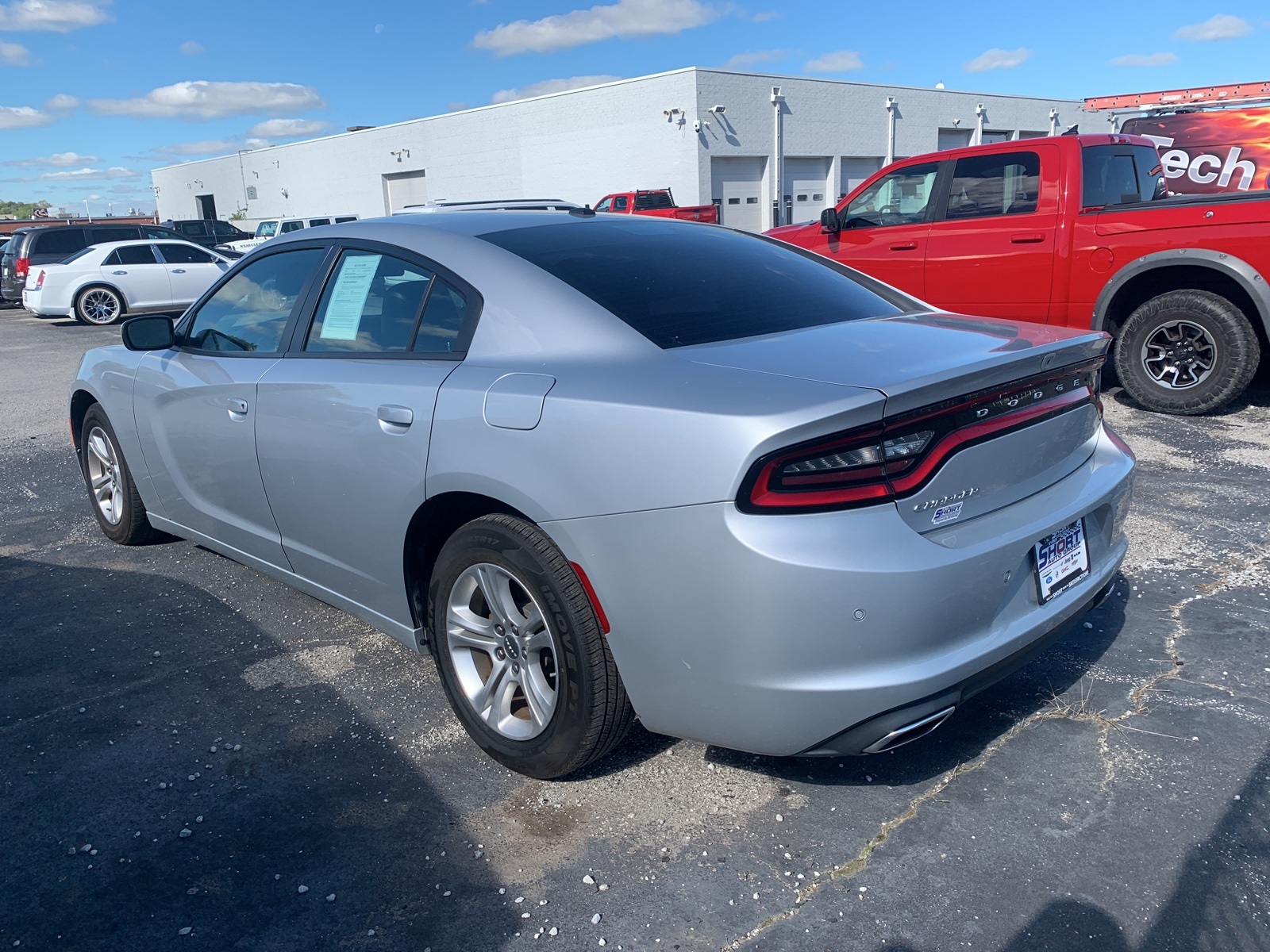 2022 Dodge Charger SXT photo 3
