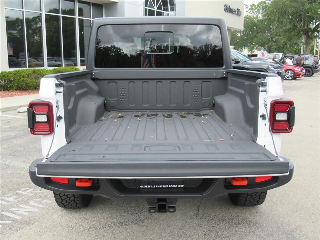 2024 Jeep Gladiator Mojave photo 6