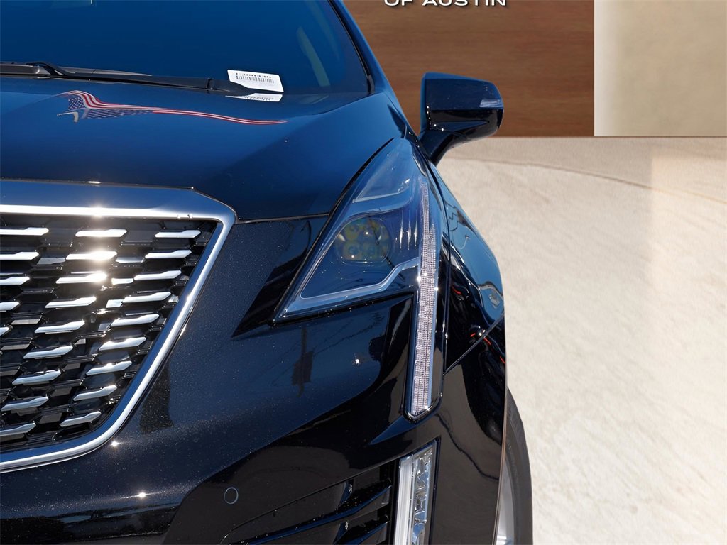 2026 Cadillac XT5 Luxury photo 3