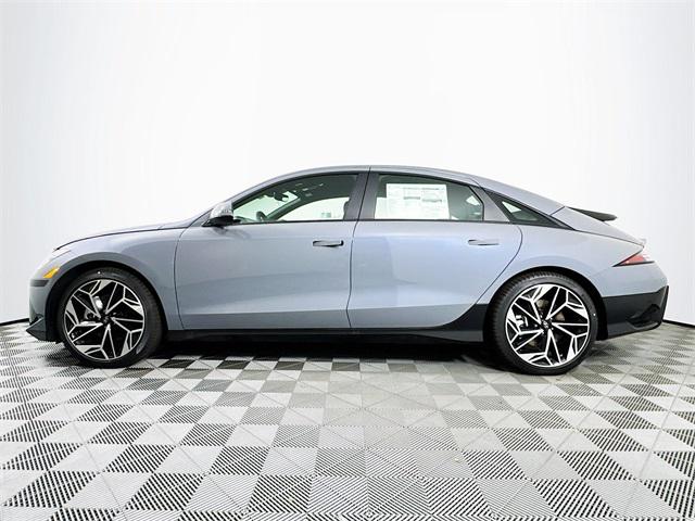 2025 Hyundai Ioniq 6 SEL photo 3