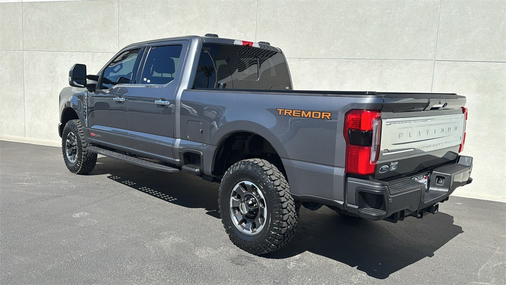 2024 Ford F-350 photo 4