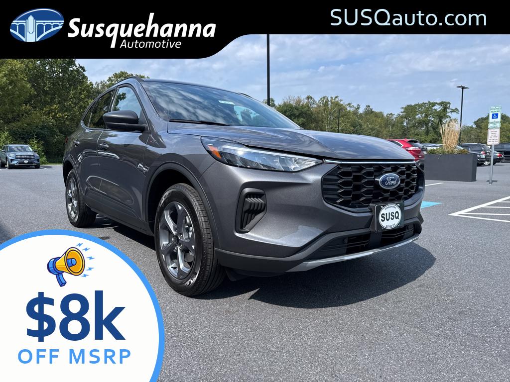 2025 Ford Escape ST-Line's photo