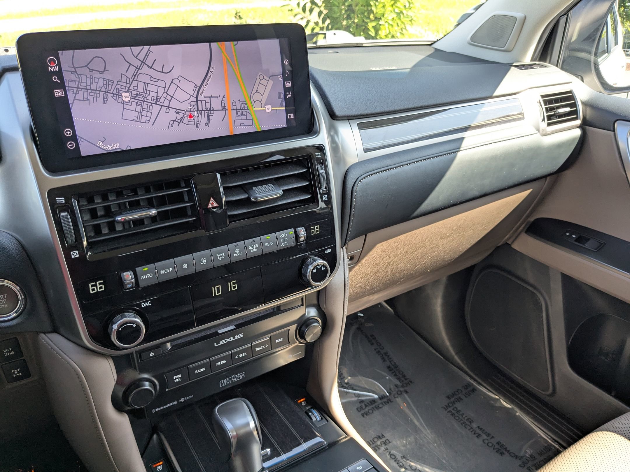2023 Lexus GX 460 Premium photo 22