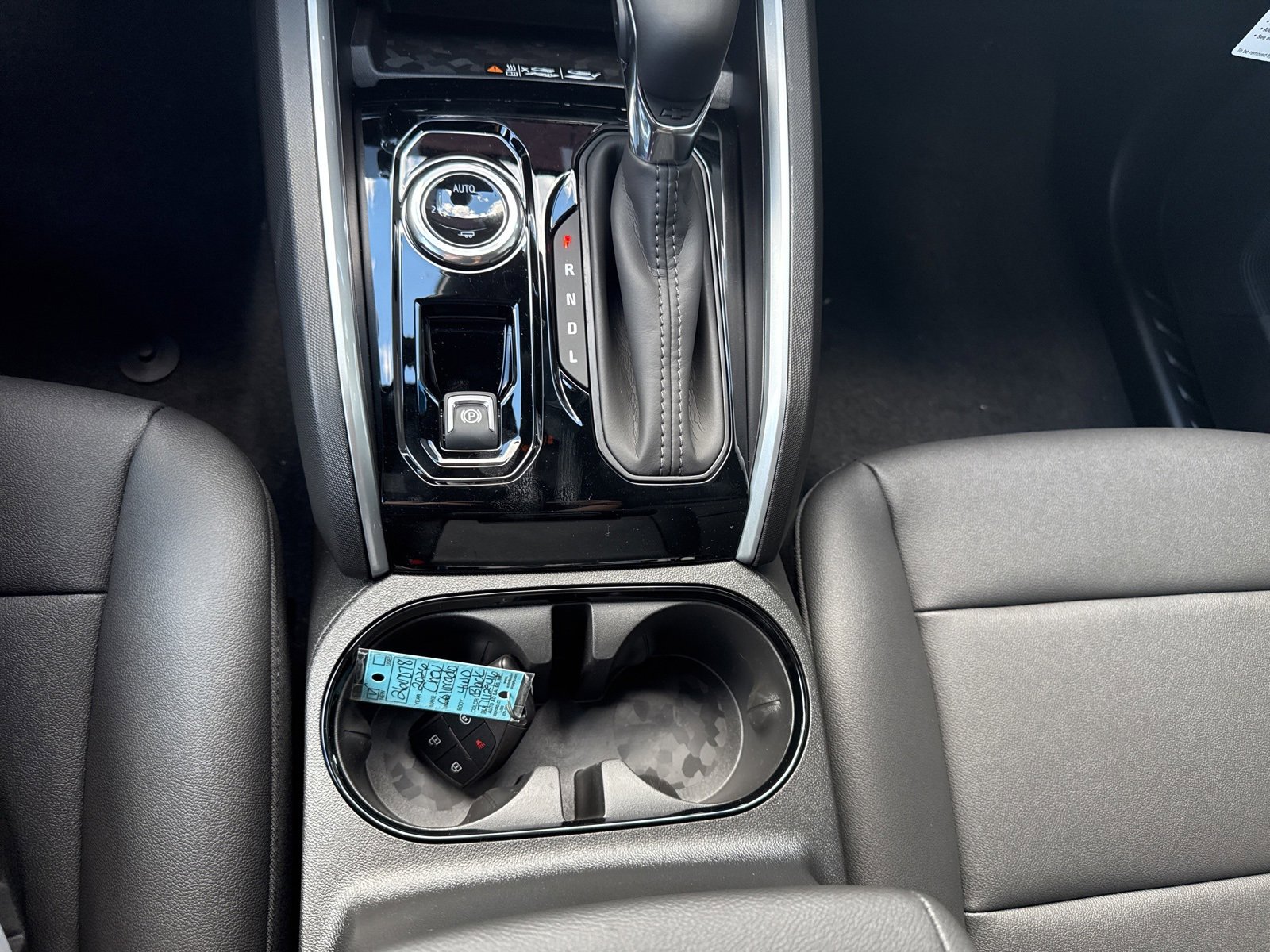 2026 Chevrolet Colorado LT photo 23