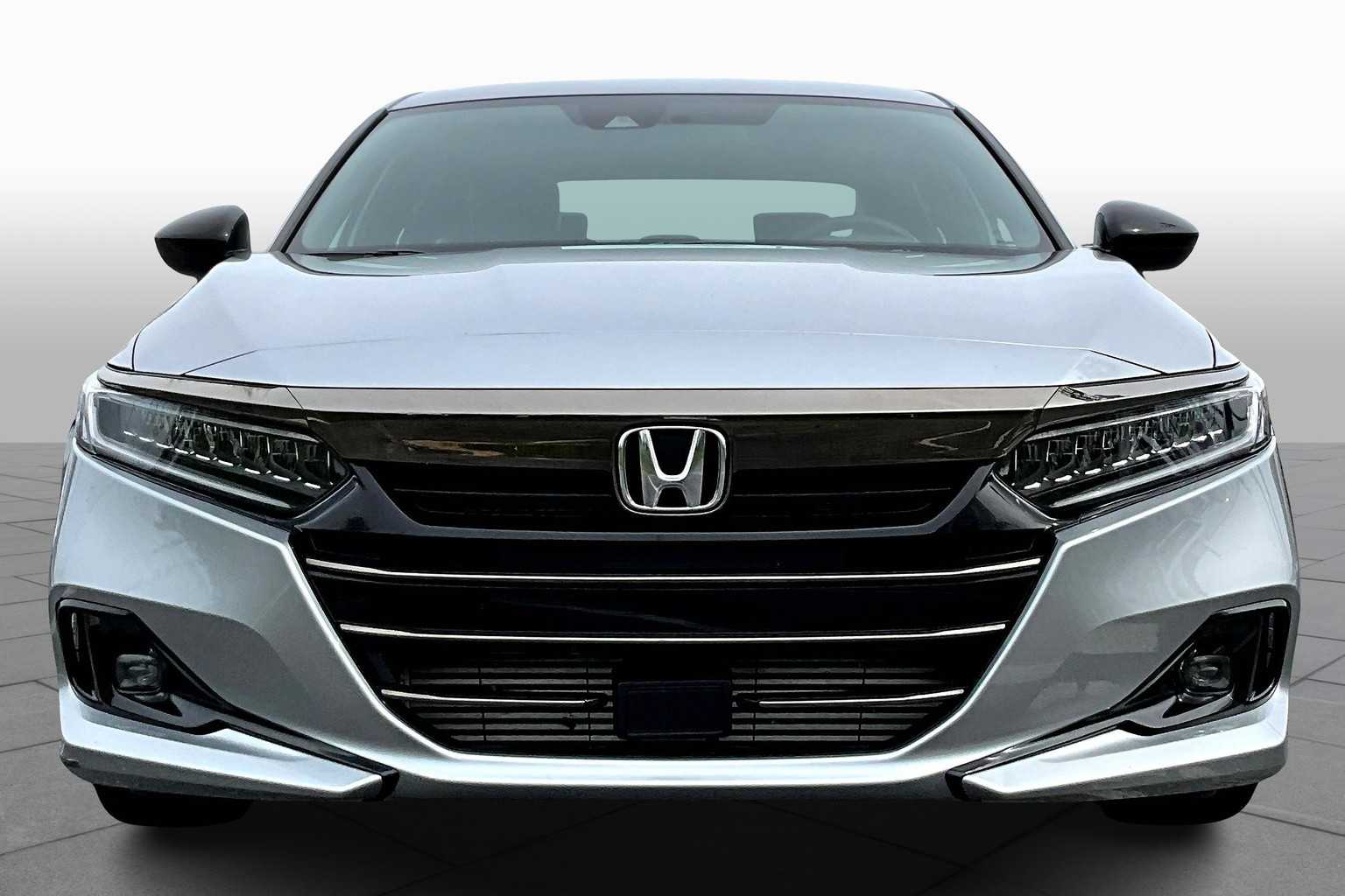 2022 Honda Accord Sport photo 3