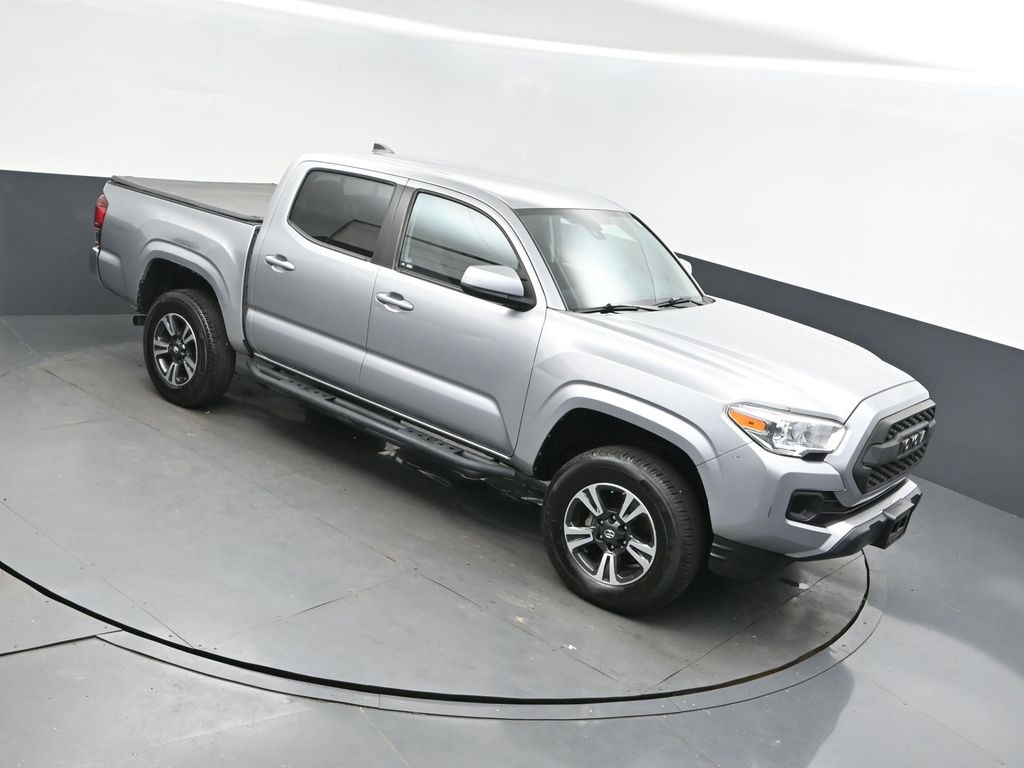 2021 Toyota Tacoma SR's photo