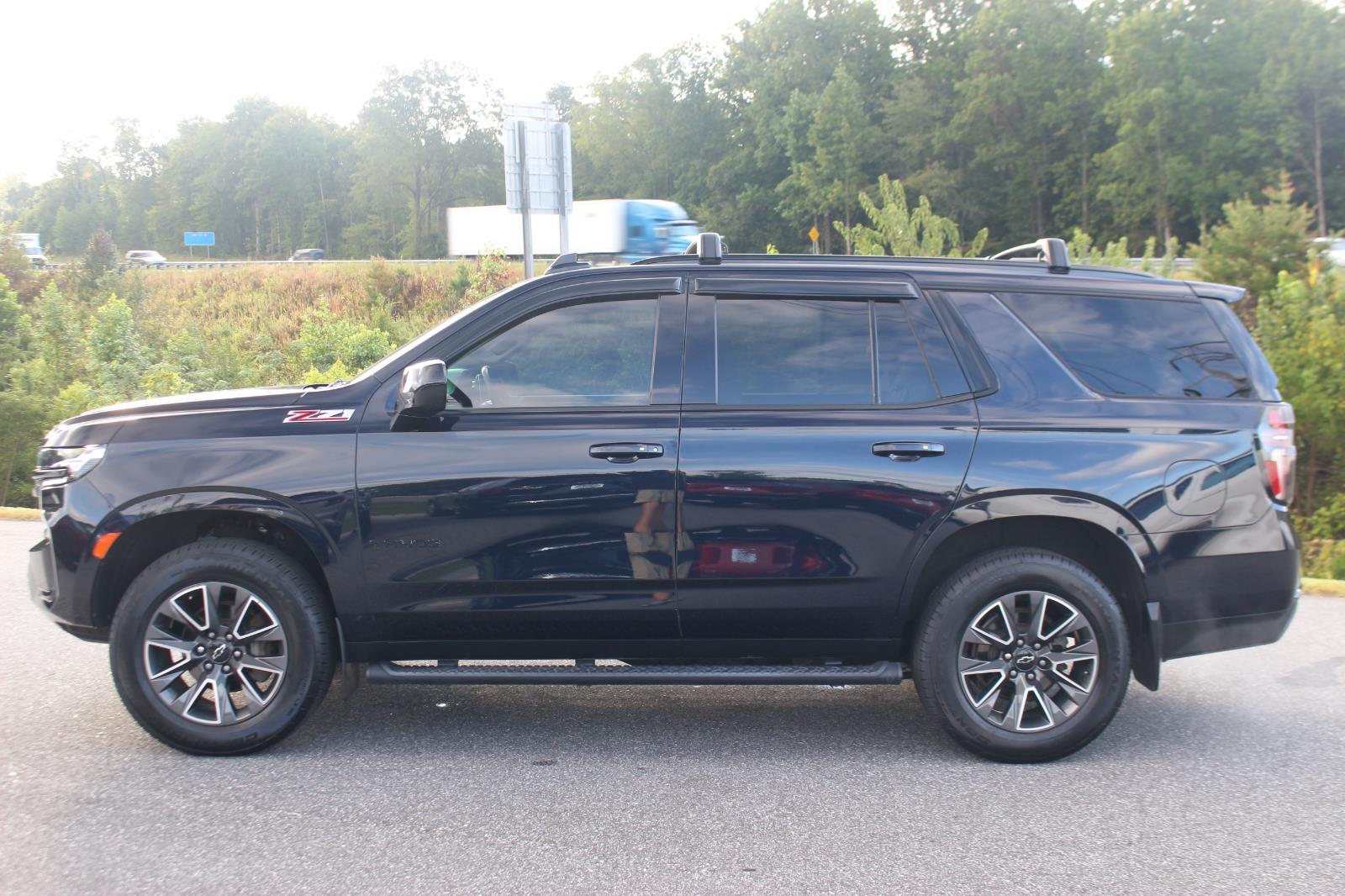 2021 Chevrolet Tahoe Z71 photo 3