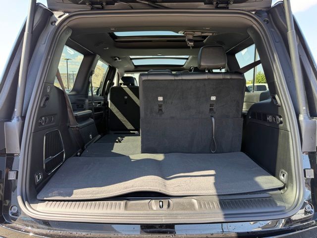 2025 Jeep Wagoneer Series II photo 29