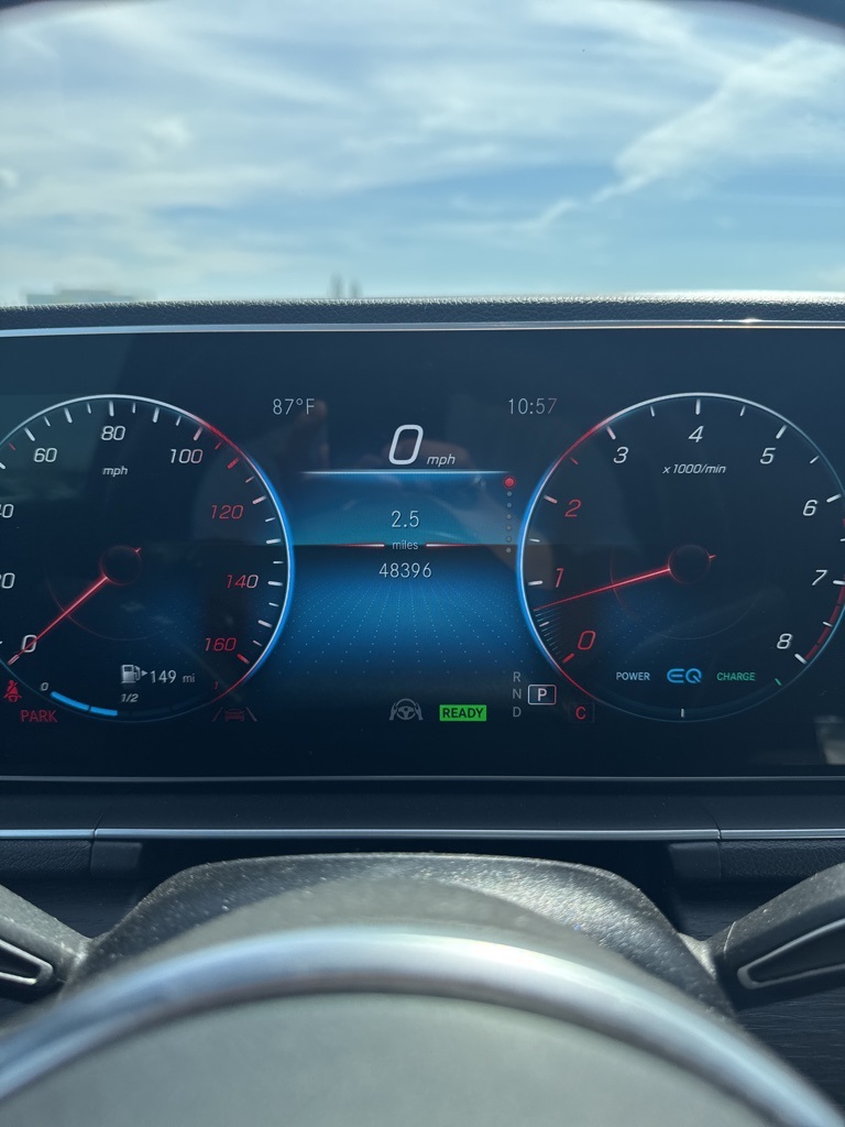 2023 Mercedes Benz GLE 450 4MATIC photo 4