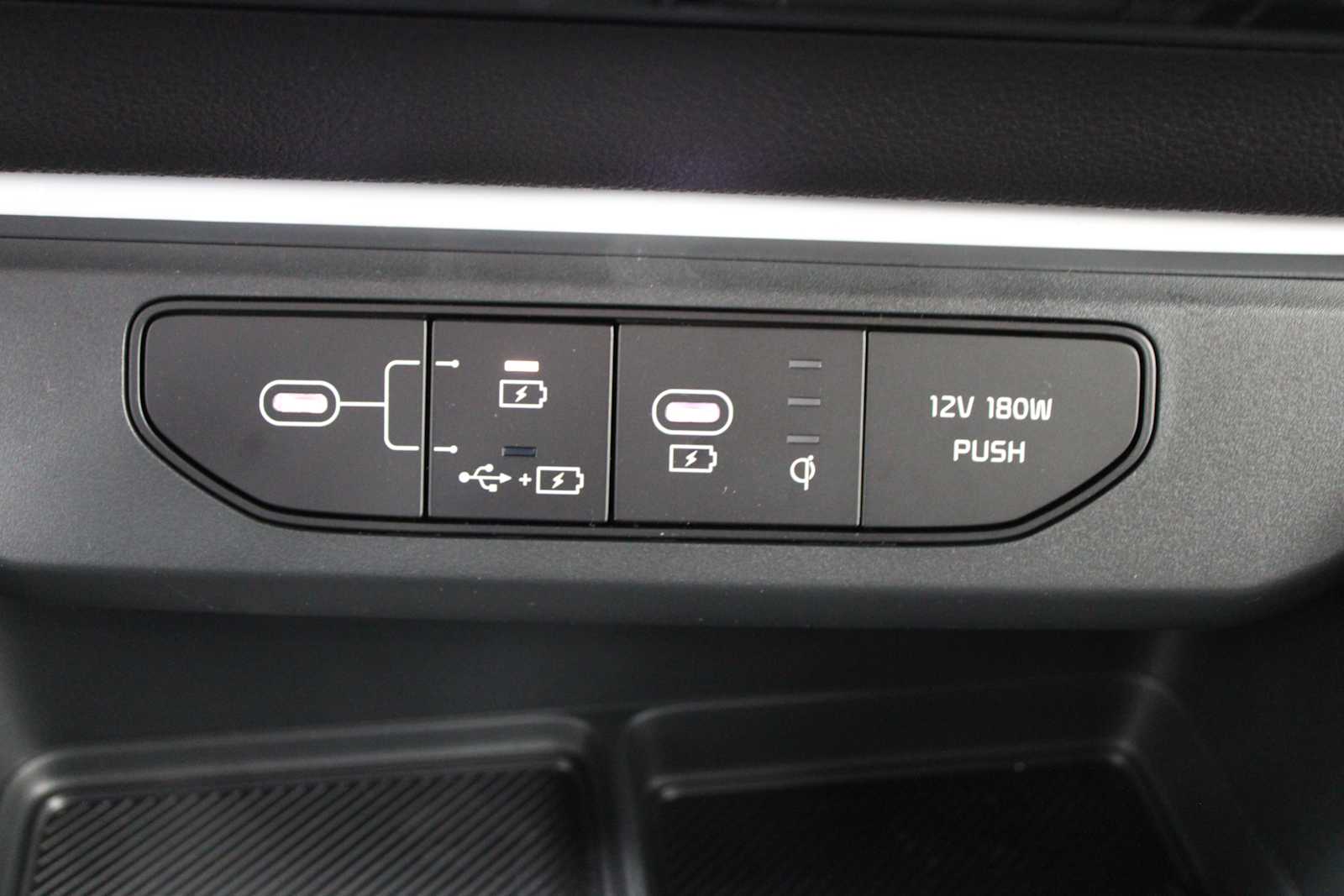 2025 Kia Carnival SX Prestige photo 46