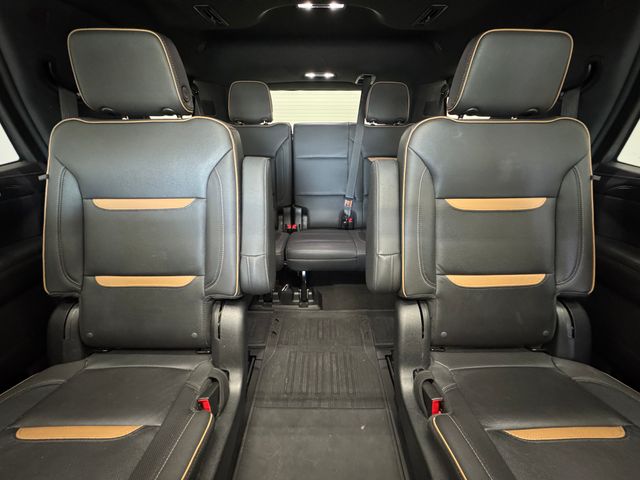 2023 Gmc Yukon AT4 photo 3