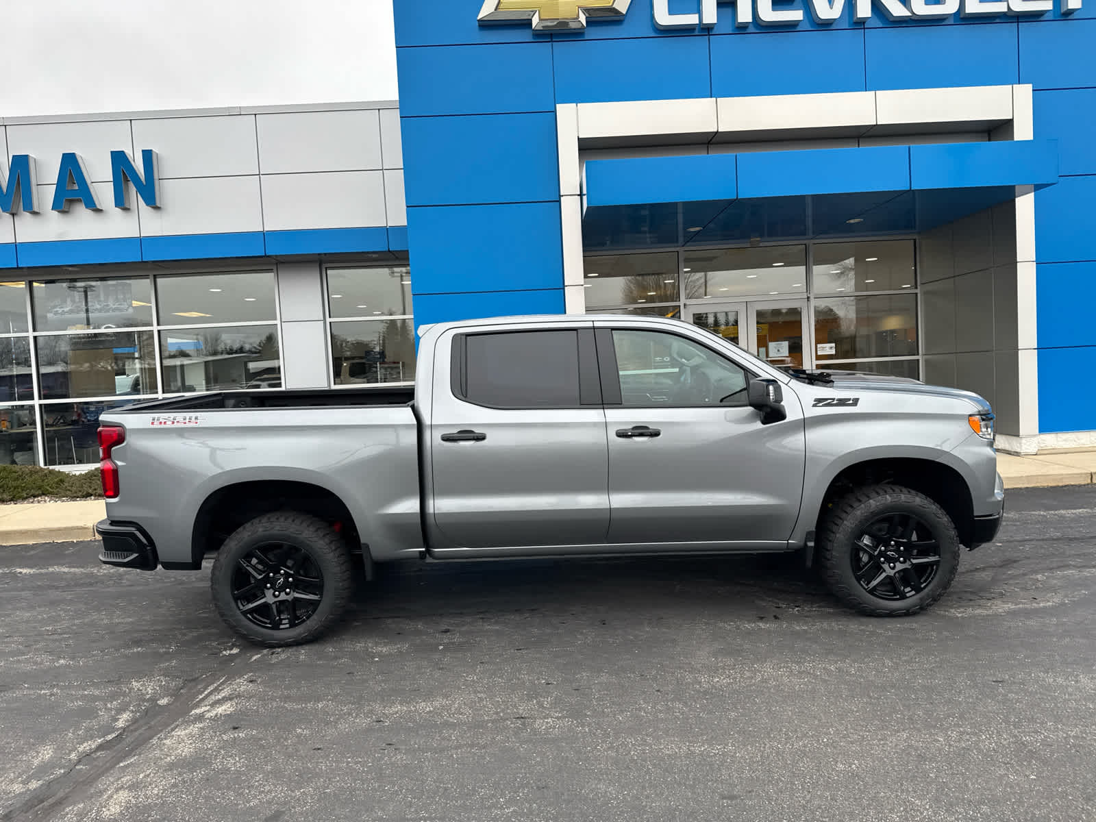 2026 Chevrolet Silverado 1500 LT Trail Boss photo 3