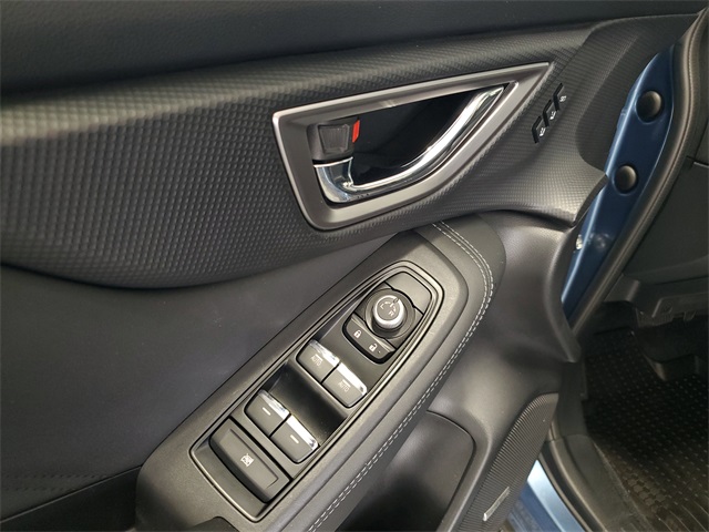 2019 Subaru Forester Touring photo 8