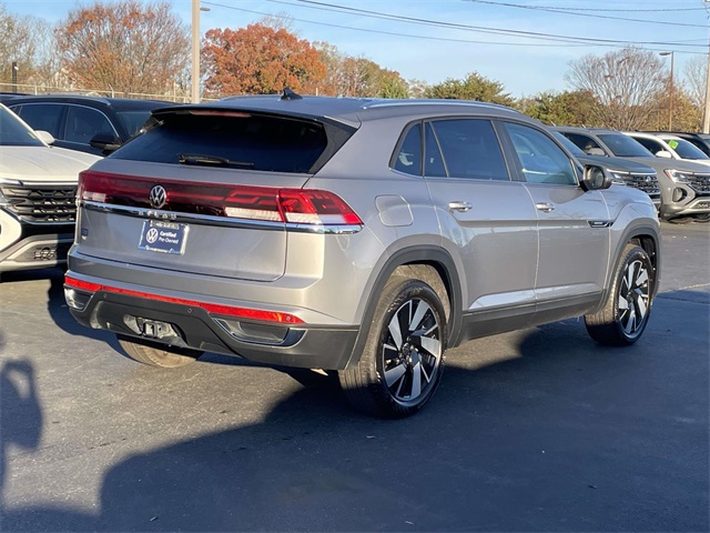 2025 Volkswagen Atlas Cross Sport SE Technology photo 4