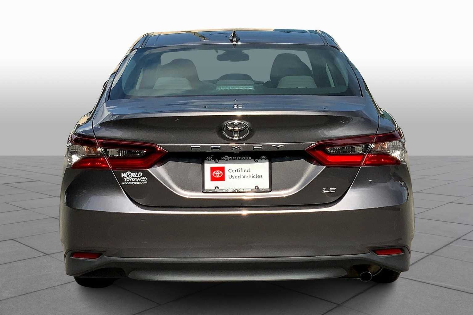 2023 Toyota Camry LE photo 4