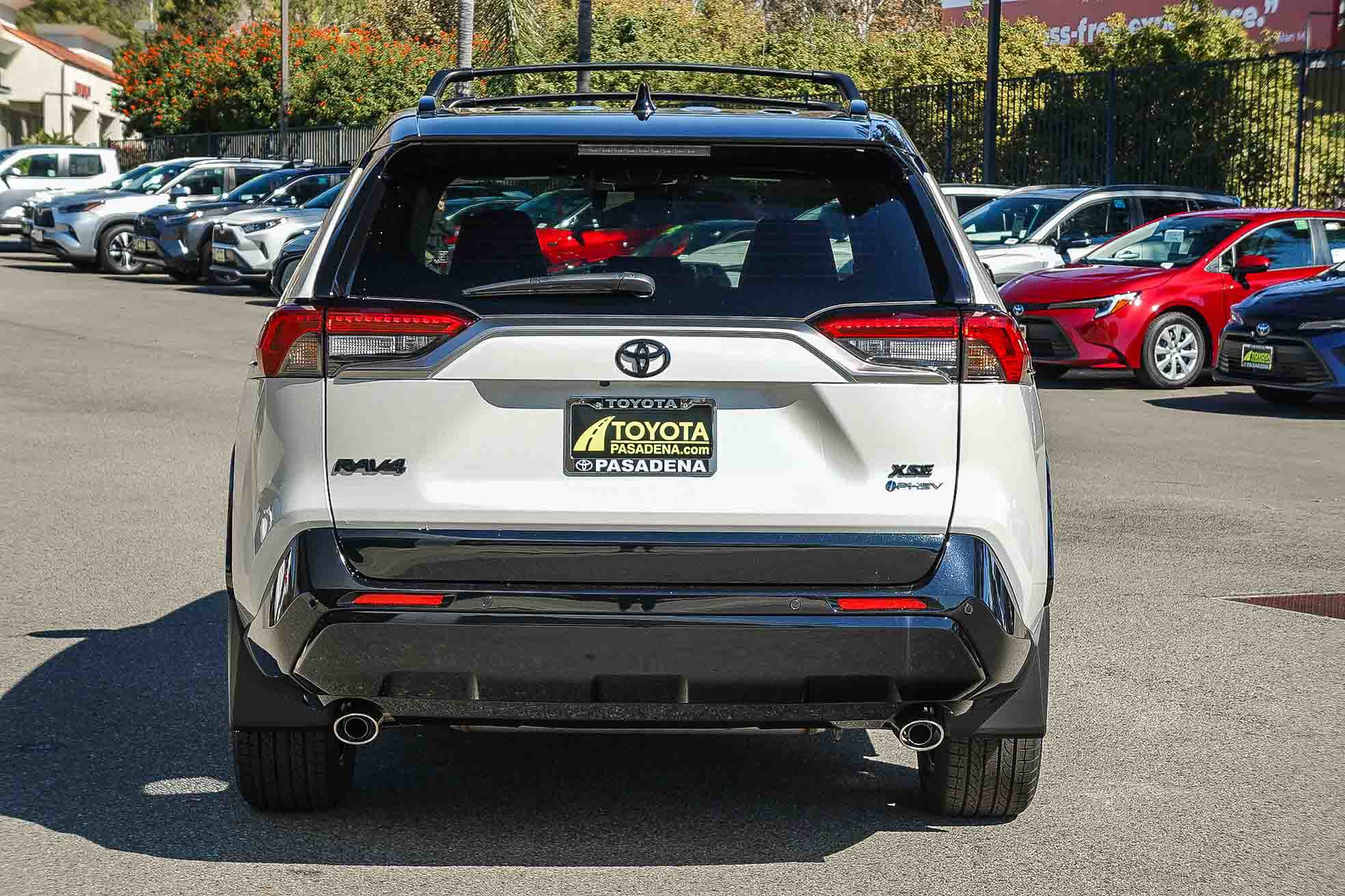 2025 Toyota RAV4 Prime XSE Premium photo 4