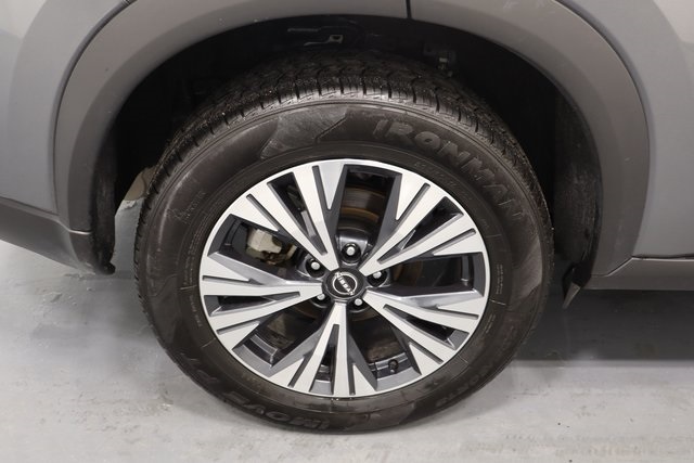 2023 Nissan Rogue SV photo 25