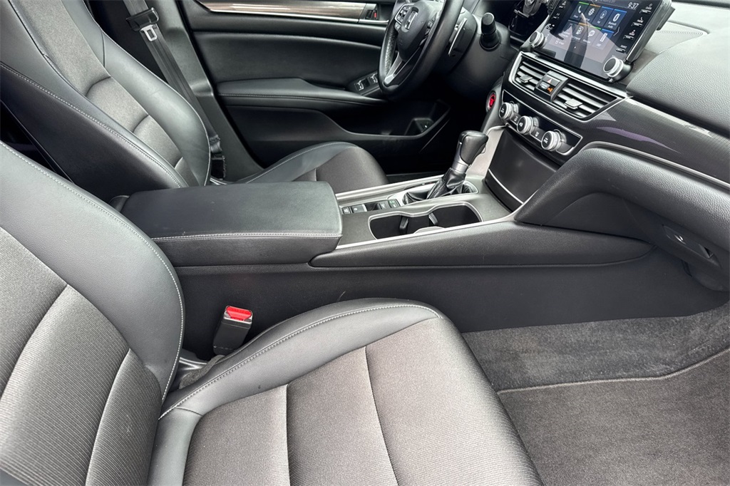 2022 Honda Accord Sport photo 16