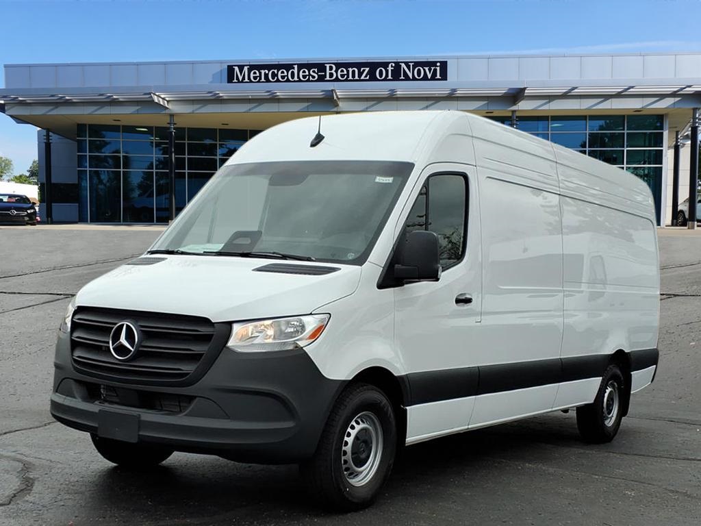 2025 Mercedes-Benz Sprinter Cargo Van Base's photo