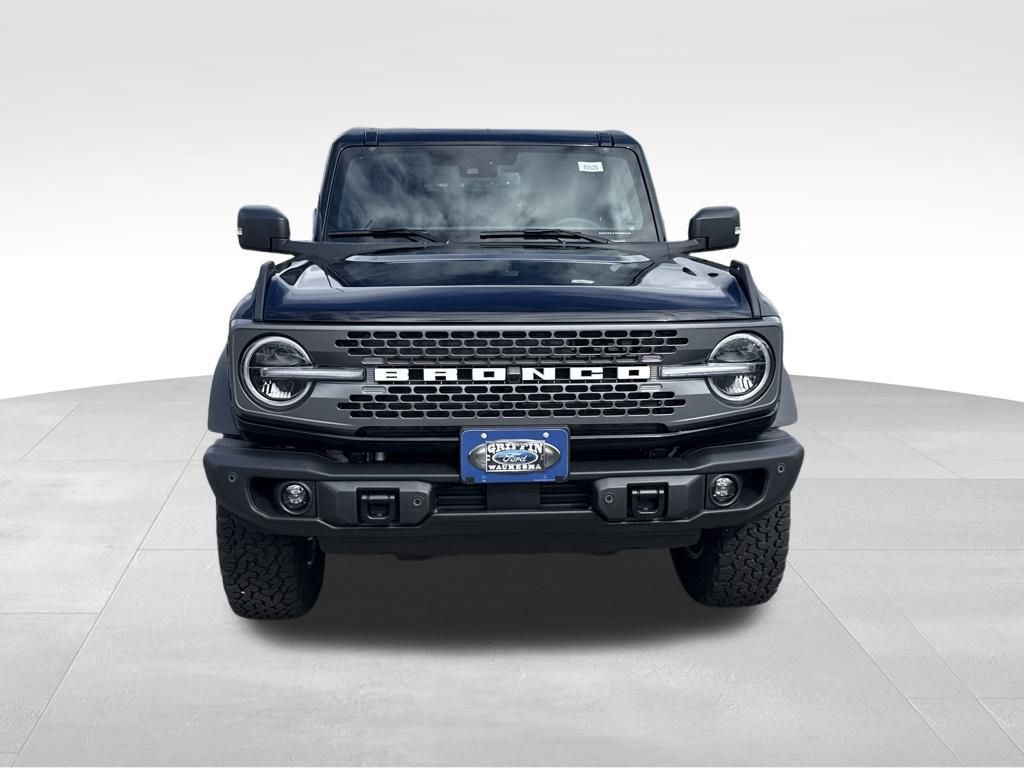 2025 Ford Bronco Badlands photo 3