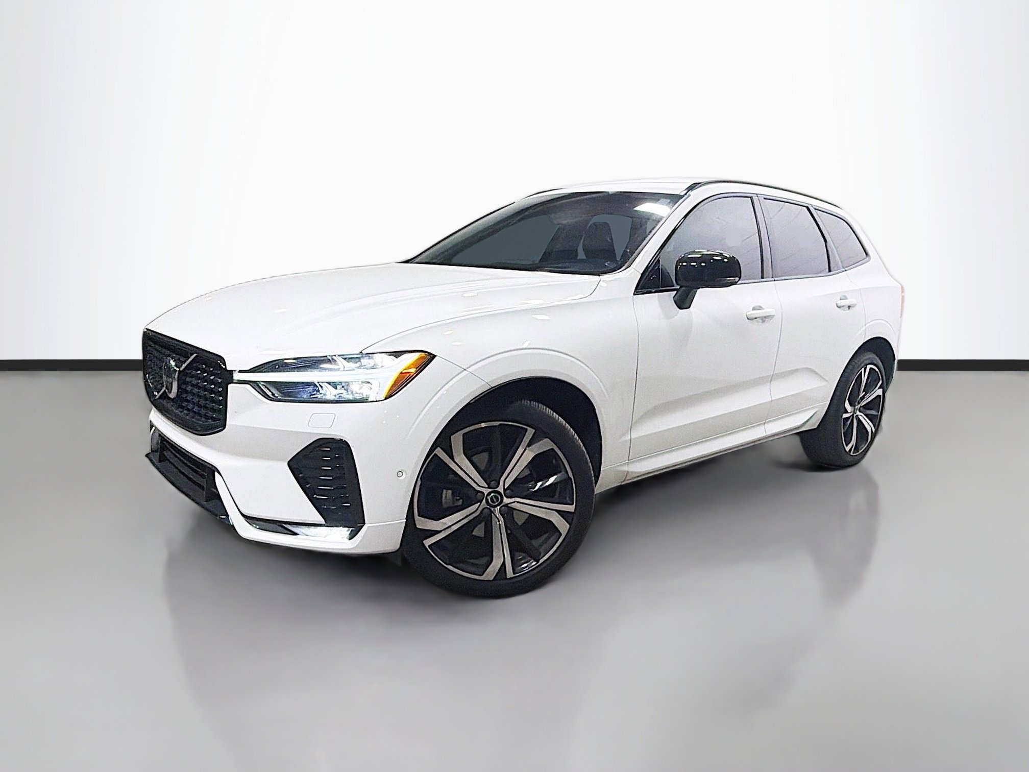 2025 Volvo XC60 Ultra's photo