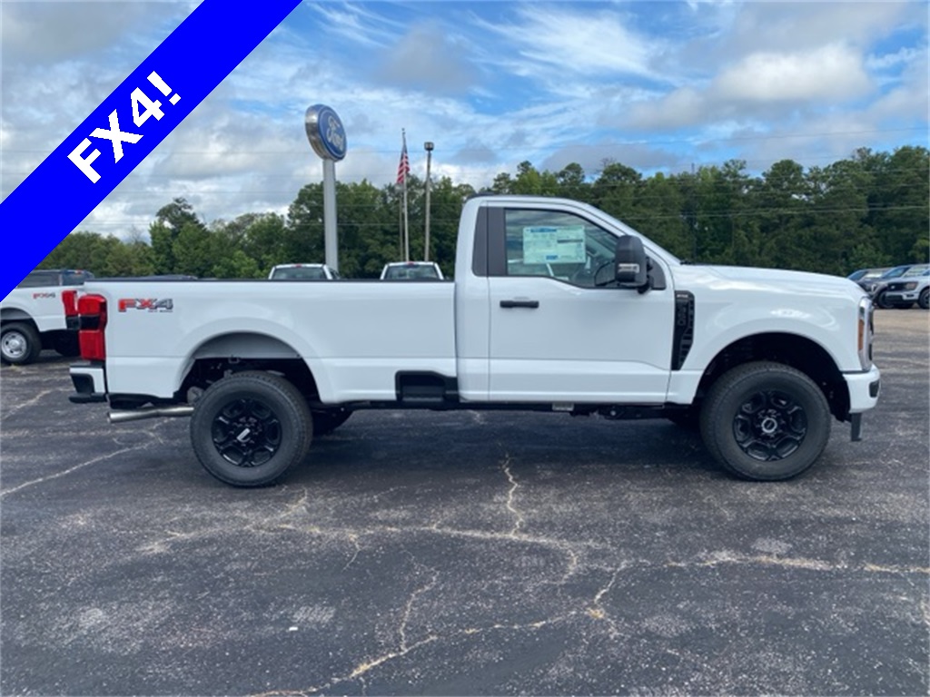2025 Ford F-350 XL photo 16