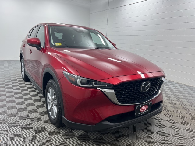 2023 Mazda CX-5 S Preferred package