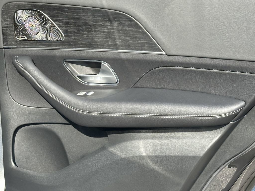 2025 Mercedes Benz GLE 350 4MATIC photo 19