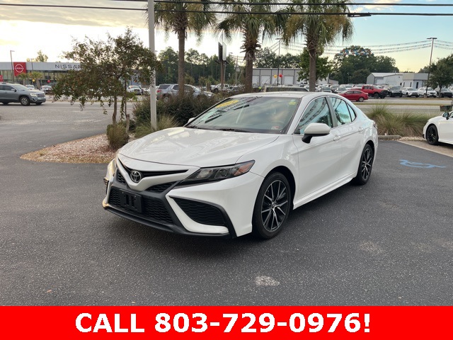 2021 Toyota Camry SE photo 33