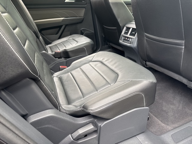 2023 Volkswagen Atlas V6 SEL Premium R-Line photo 9