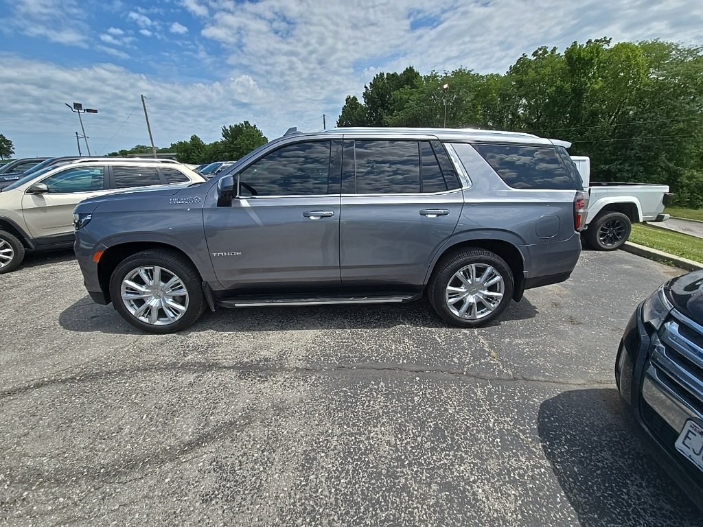 2021 Chevrolet Tahoe High Country photo 2