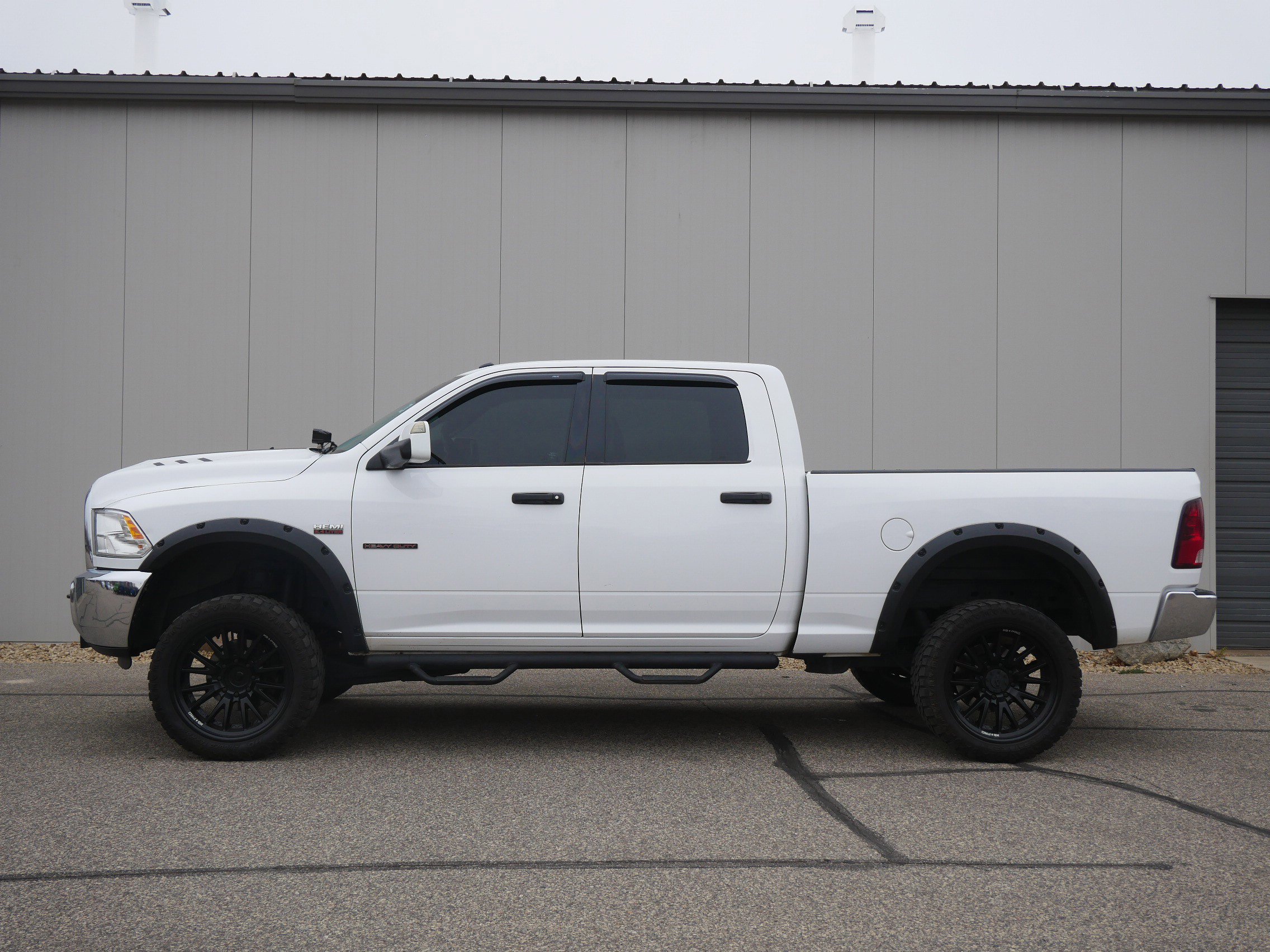 Used 2018 RAM Ram 2500 Pickup Tradesman with VIN 3C6UR5CJ2JG357001 for sale in Hastings, Minnesota