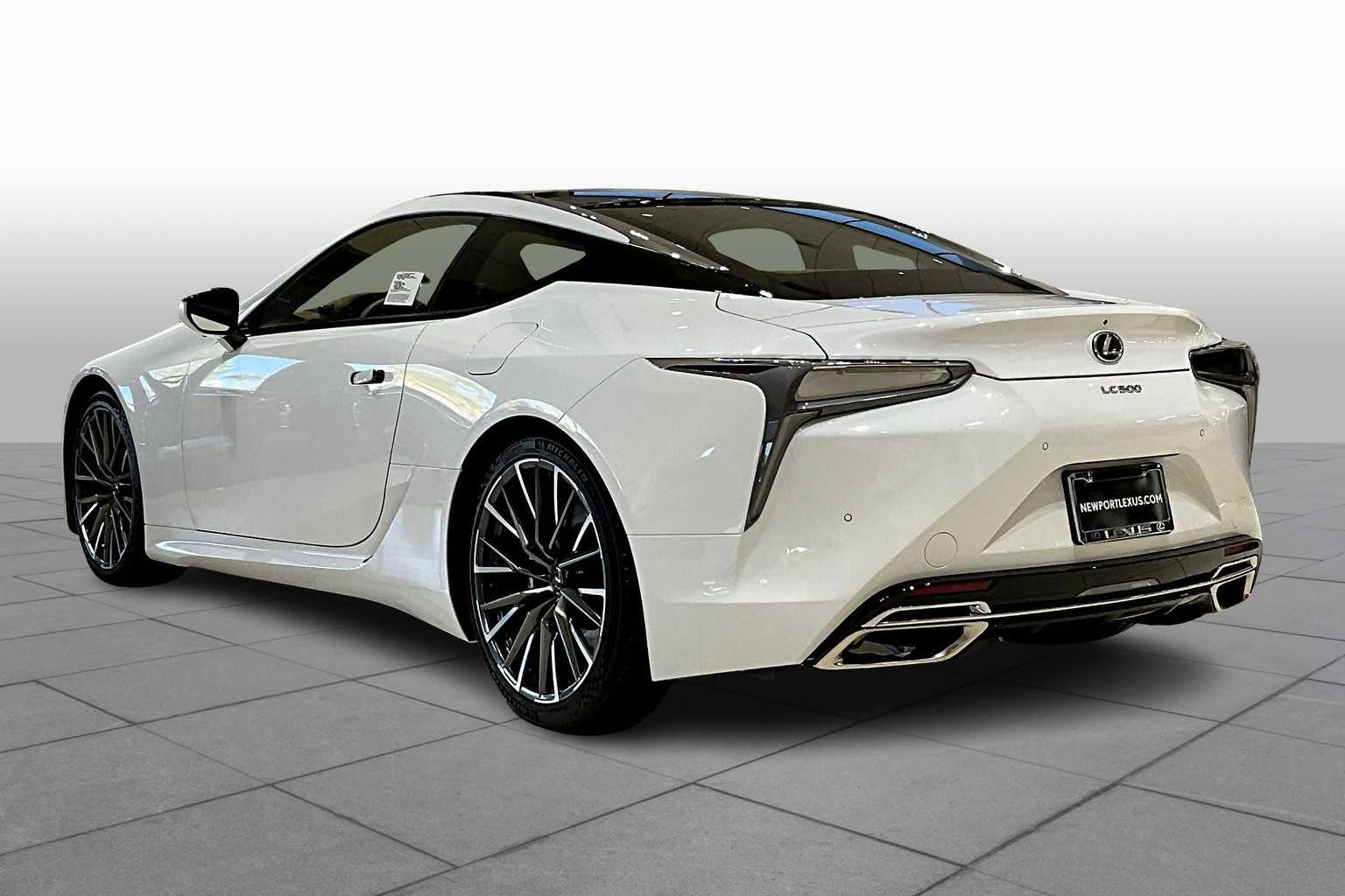 2025 Lexus LC 500 photo 7
