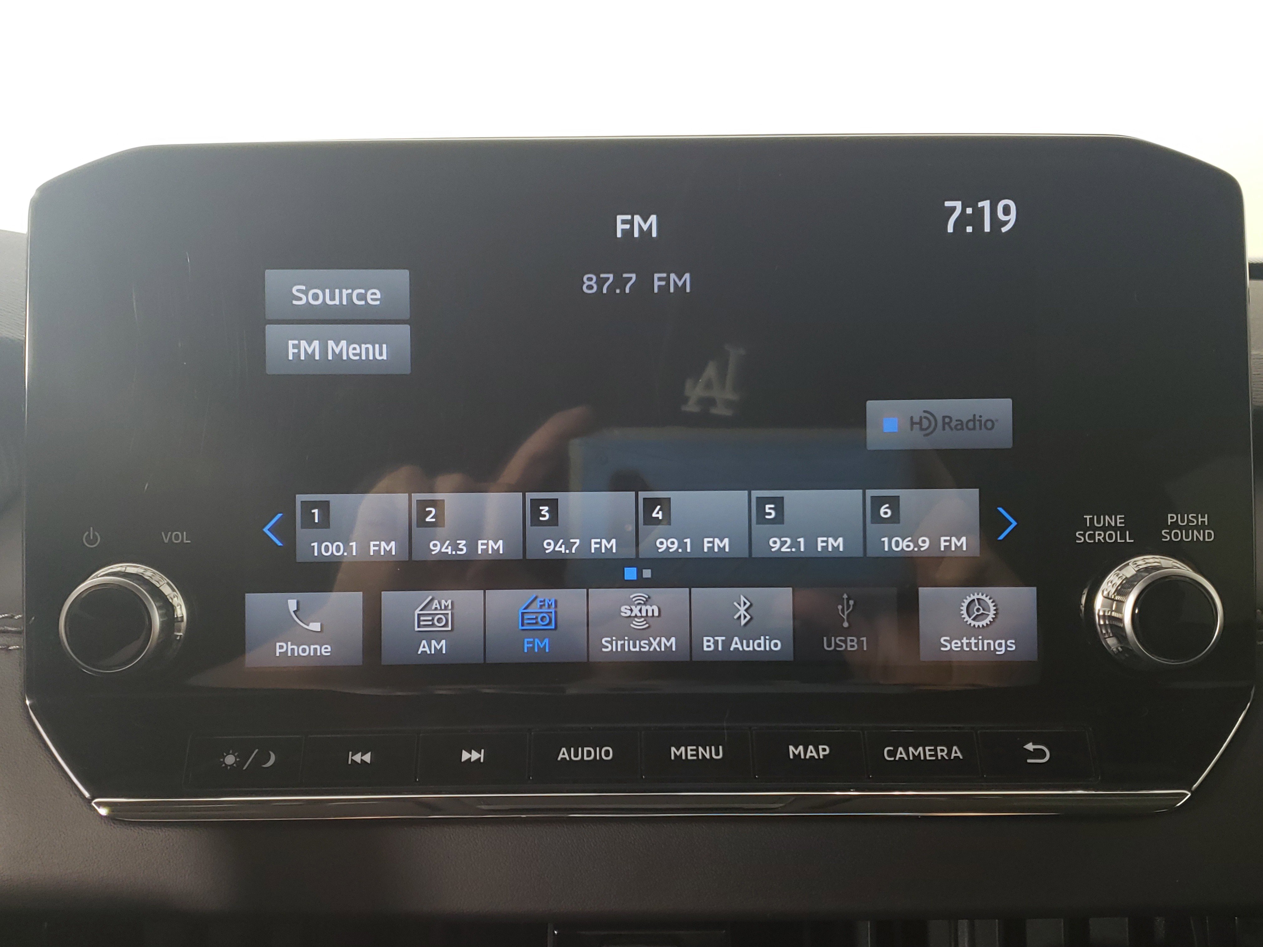 2023 Mitsubishi Outlander SE photo 4