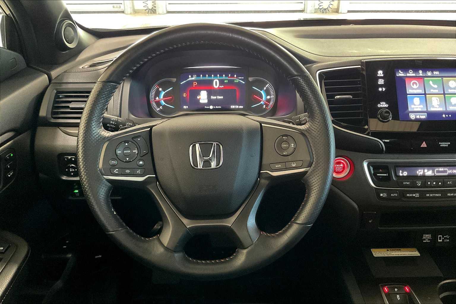2022 Honda Pilot TrailSport photo 17